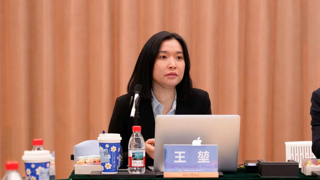 王堃.jpg