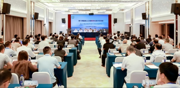 图片2(1).jpg 图片2(1).jpg