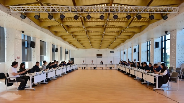 图片4(1).jpg 图片4(1).jpg